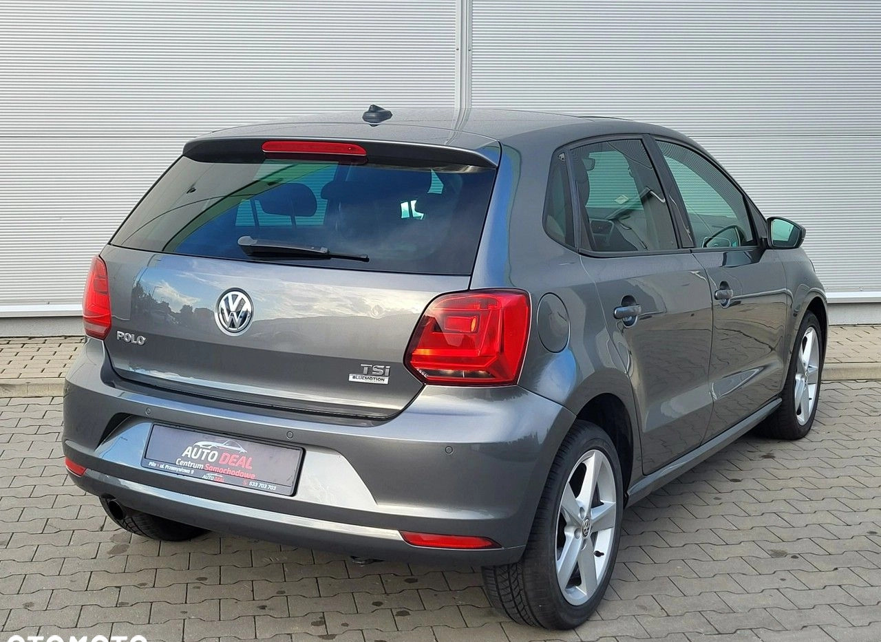 Volkswagen Polo cena 41700 przebieg: 107668, rok produkcji 2015 z Sopot małe 781